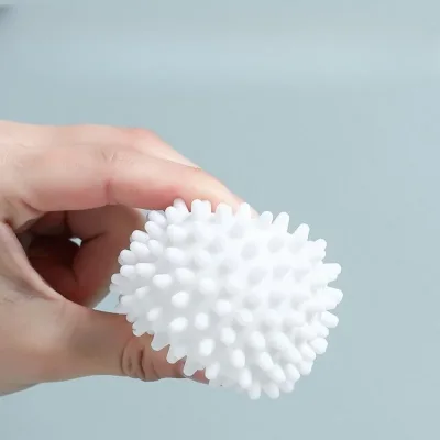 Boule de lavage en silicone blanche – image 2