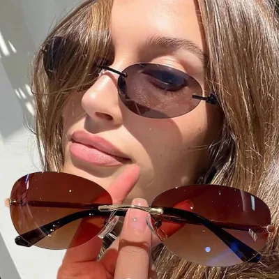 Lunettes de soleil ovales sans monture